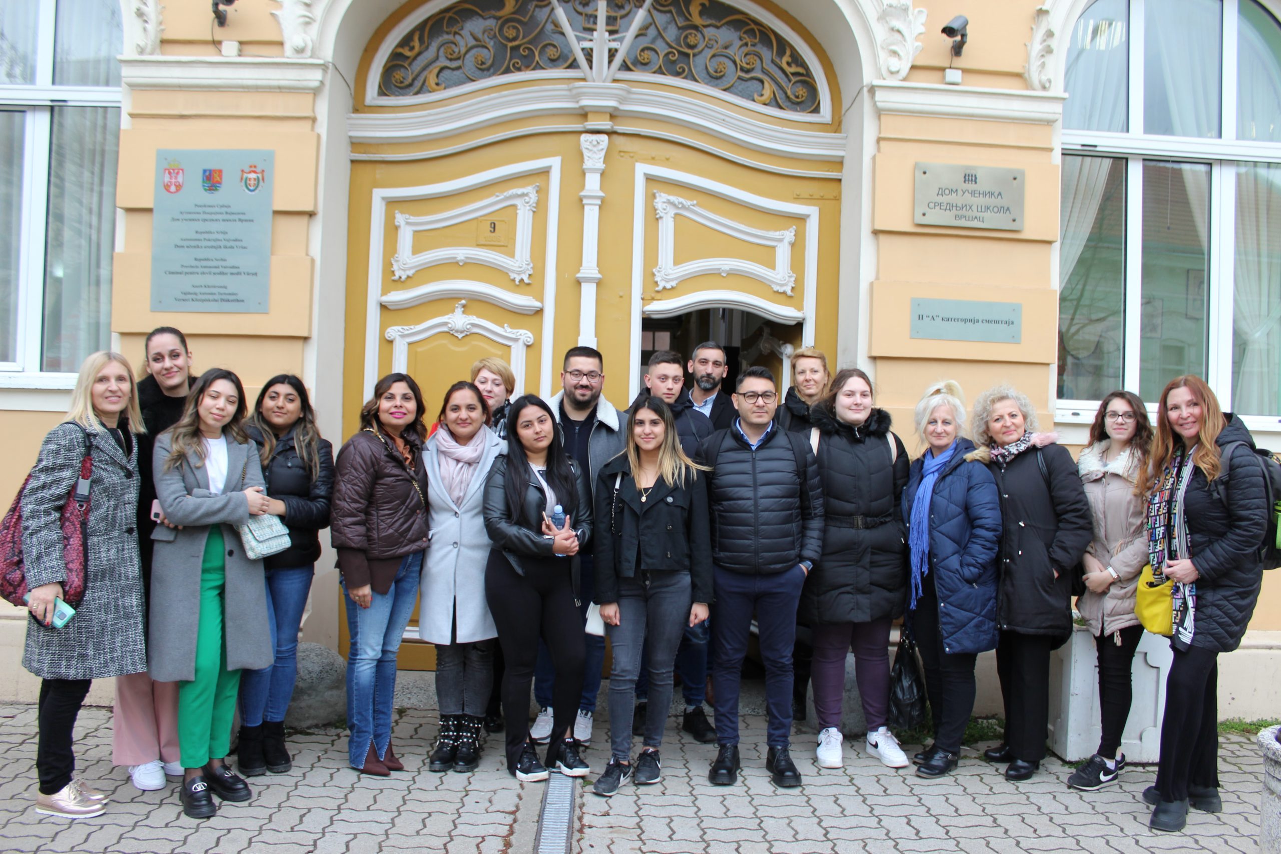 Kampanja upisa na fakultete za srednjoškolce romske nacionalnosti u Vršcu